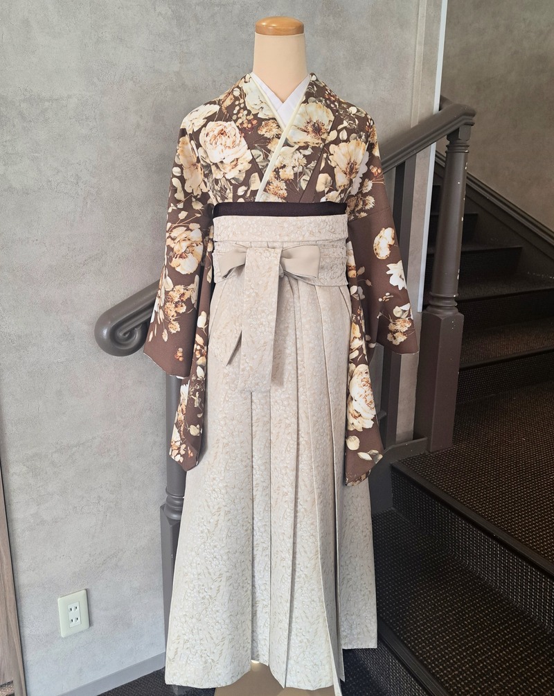 振袖レンタルは愛知の花舎