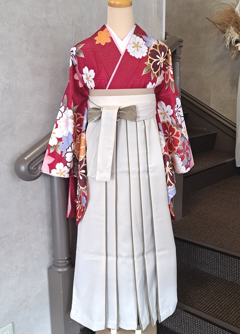 振袖レンタルは愛知の花舎